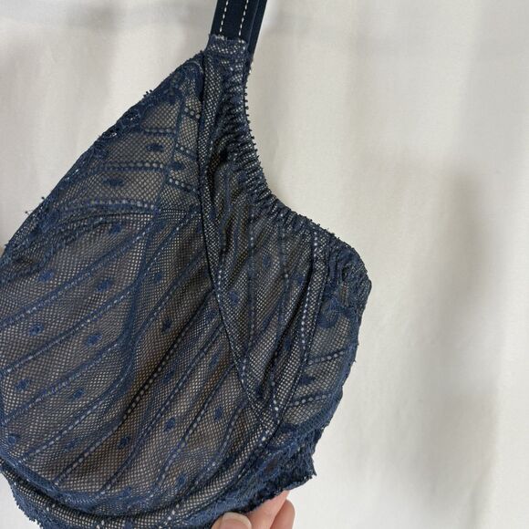 Chantelle Bra Women's 38DDD Blue Floral Lace Hook Eye Mesh Back Adjustable - Picture 6 of 12